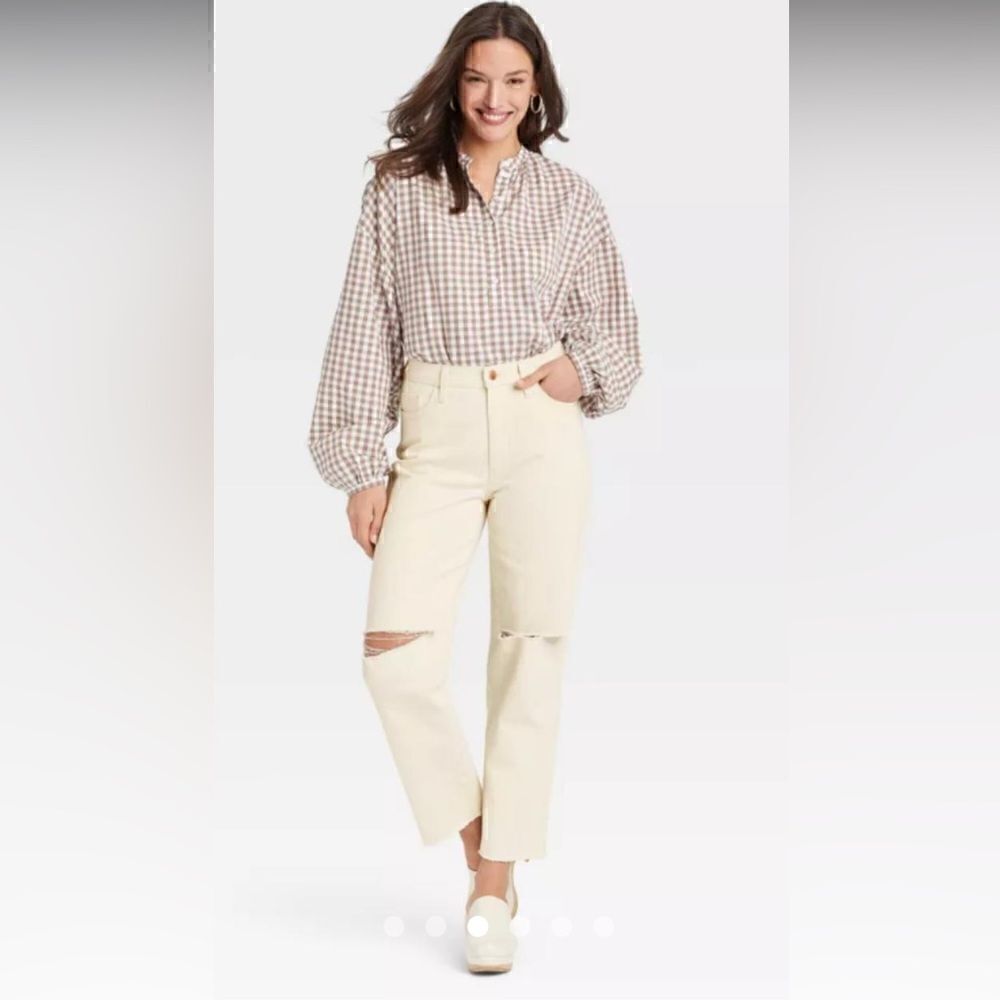 Universal Thread Women's Cream and White Jeans 14